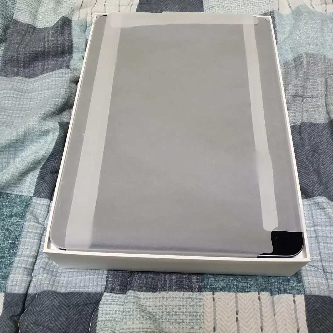 iPAD Air5 wifi 64G 11 +Magic Keyboard 11