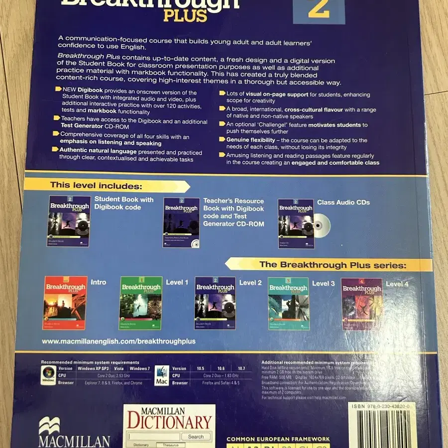 Breakthrough Plus Student Book 2 판매