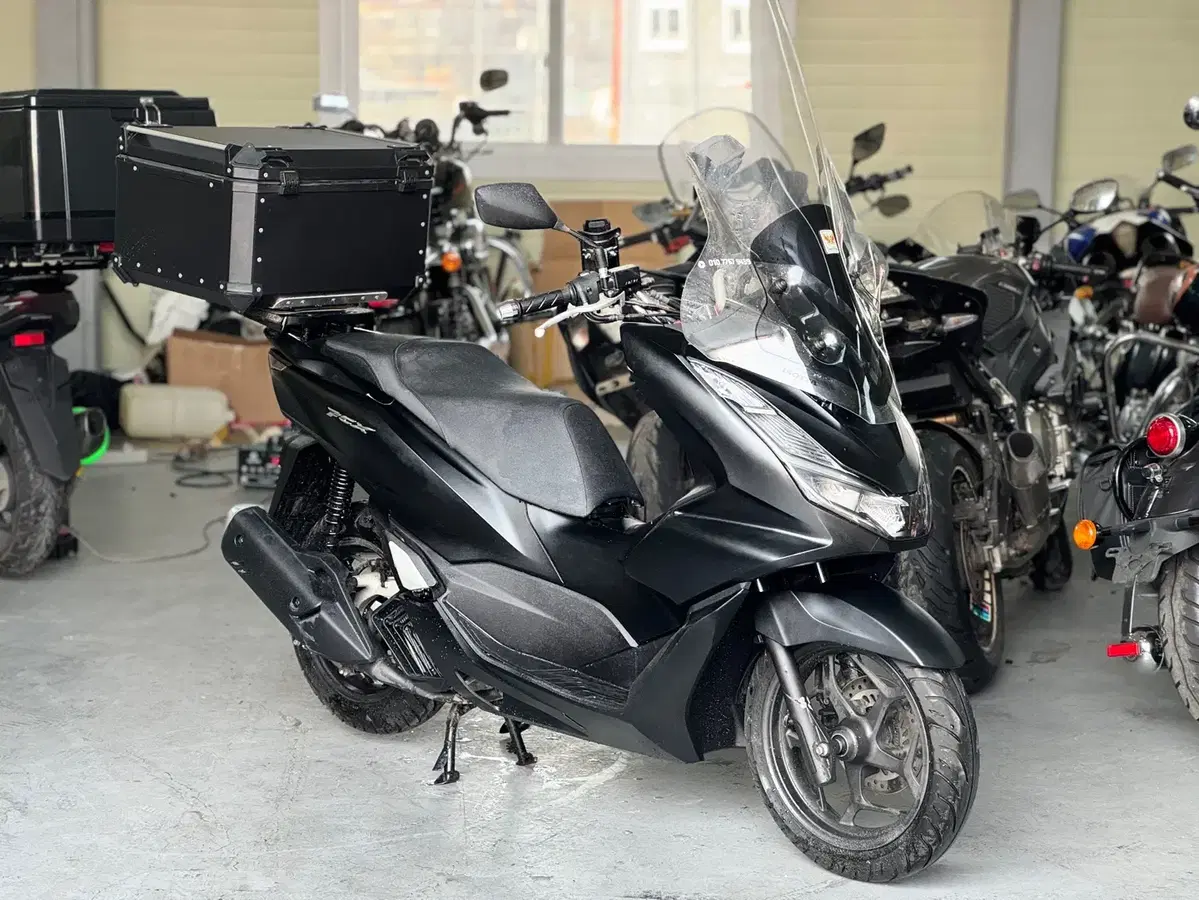 pcx125 22년식 500km 신차급 배달세팅 냉동차 저렴히 판매합니다