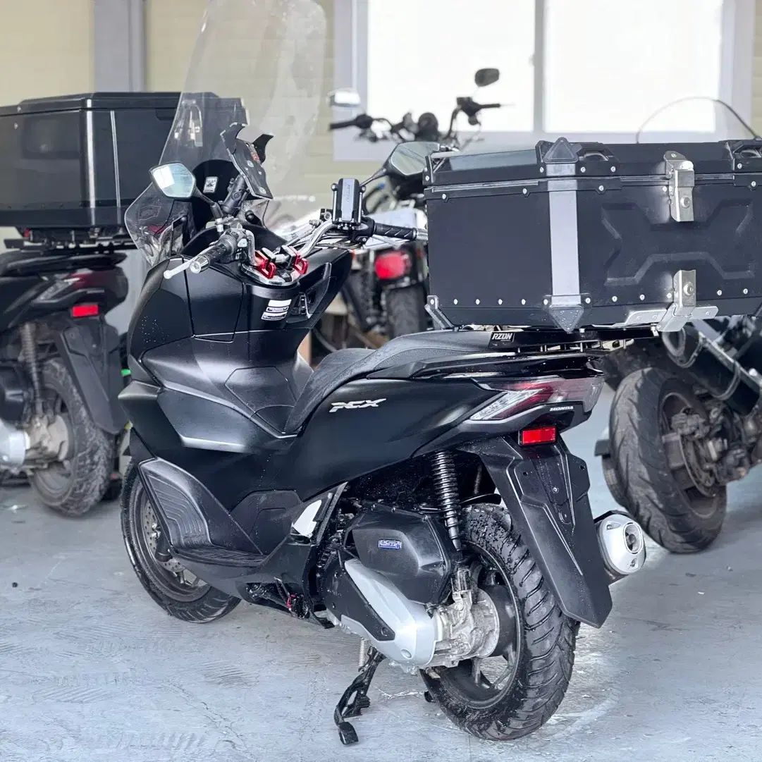 pcx125 22년식 500km 신차급 배달세팅 냉동차 저렴히 판매합니다