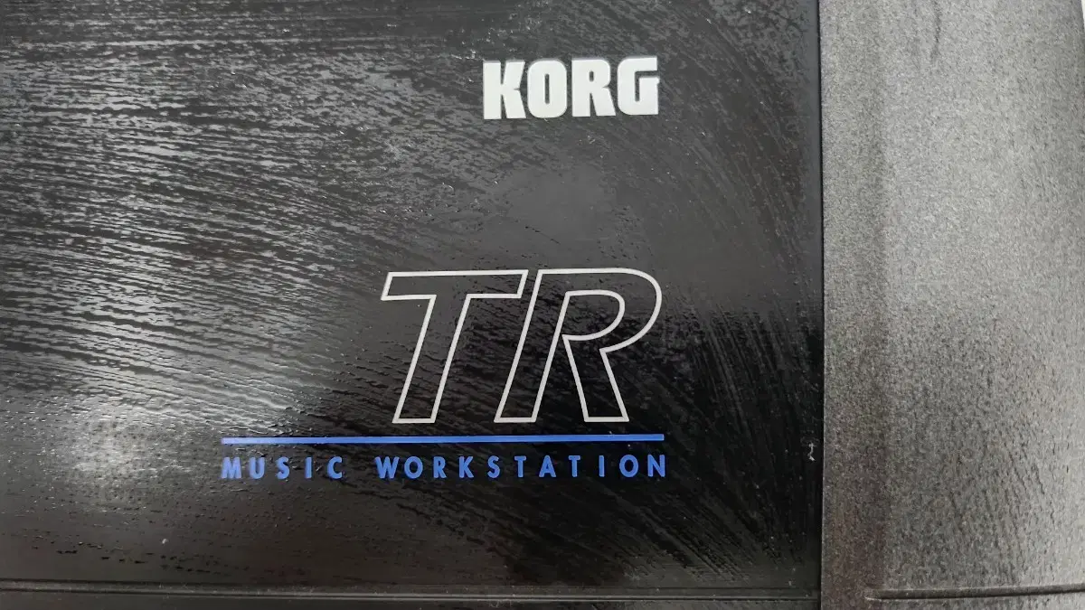 KORG 신디사이저 TR 76