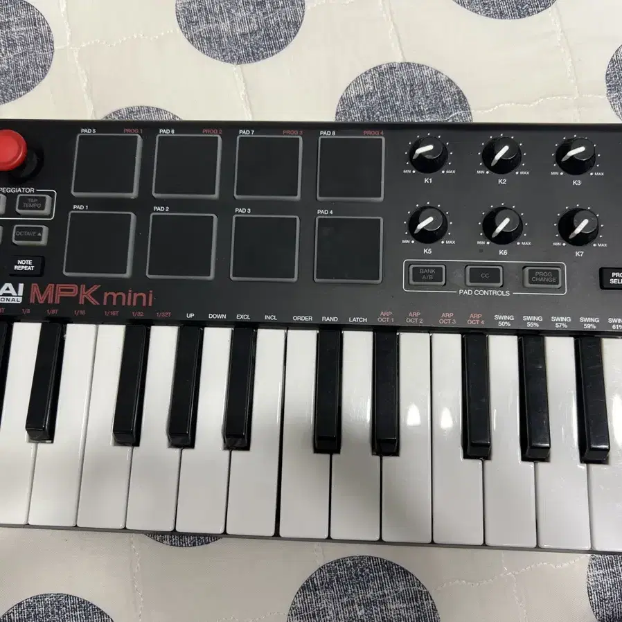 Akai mpk mini2 (박스x)