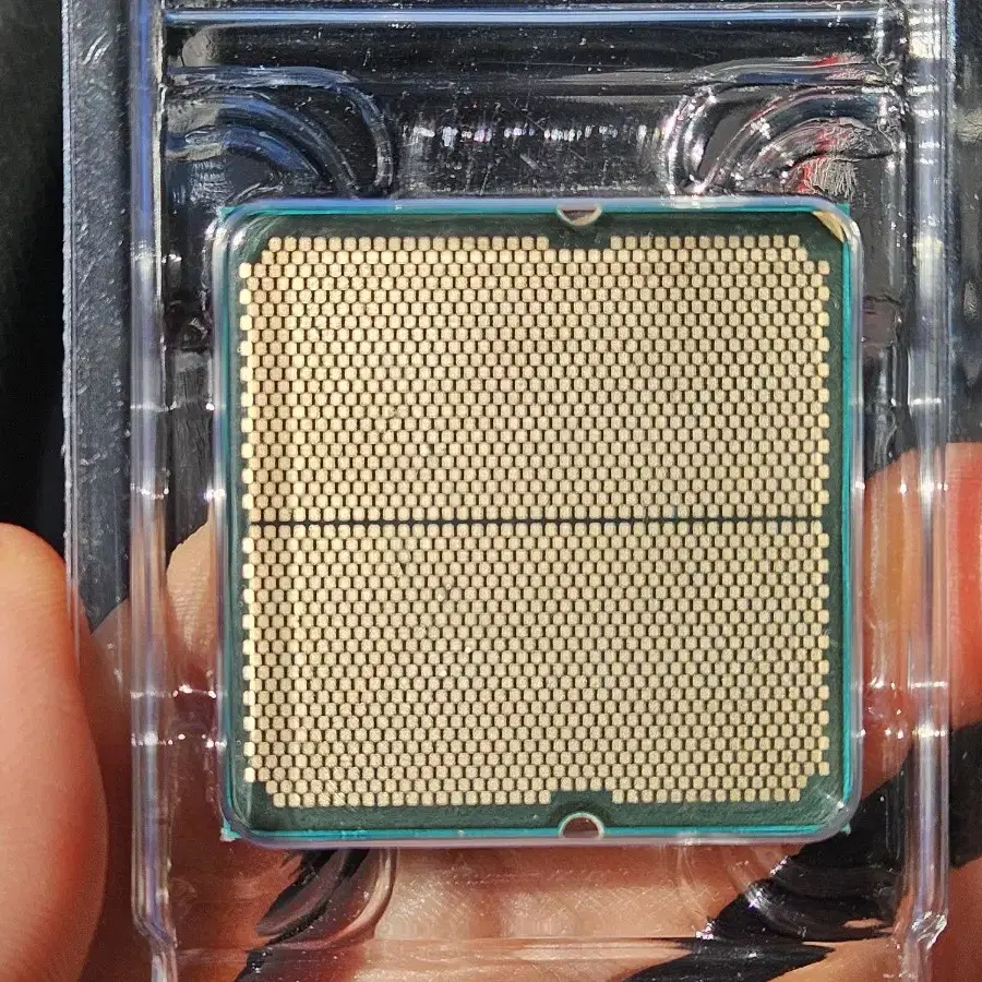 AMD 라이젠 R5 7500F CPU 판매합니다.