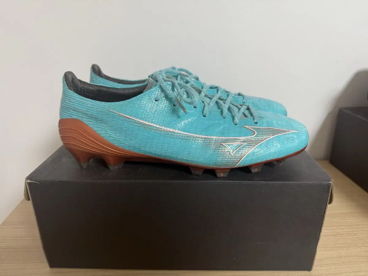 Mizuno Alpha Japan MD bloo 255 sold