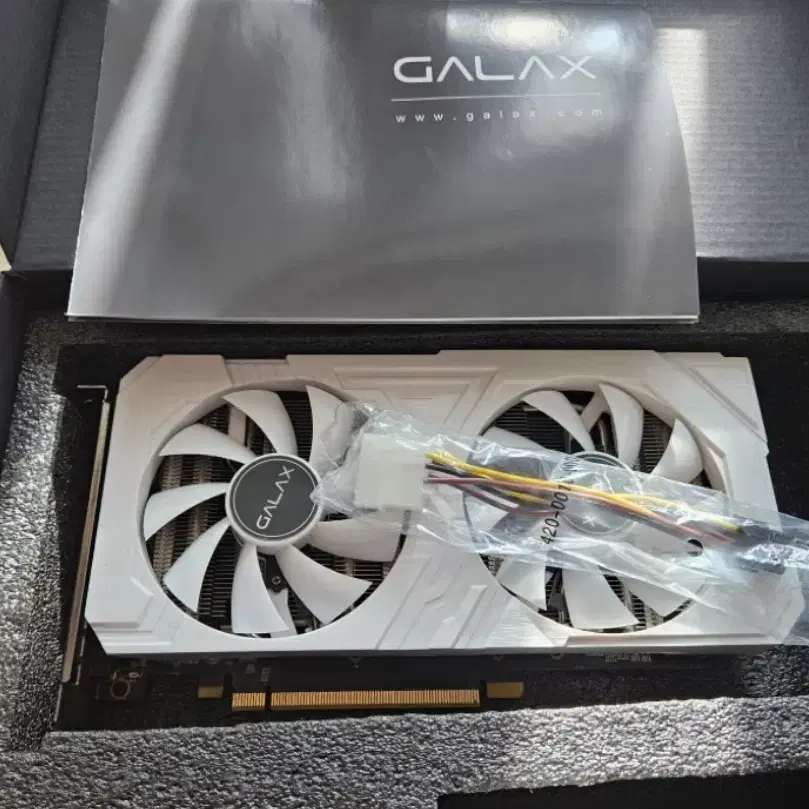 갤럭시 gtx1660 ex white 6gb 풀박스