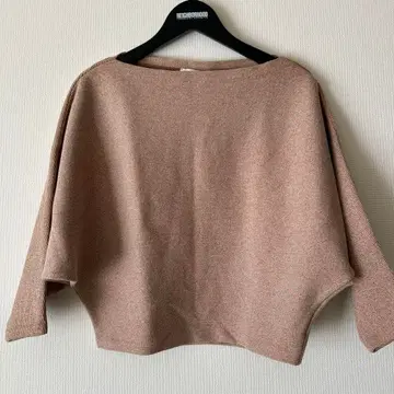 투모 롤랜드베이지 니트 7부 소매 봄 상품 상의 미사용 새상품 S