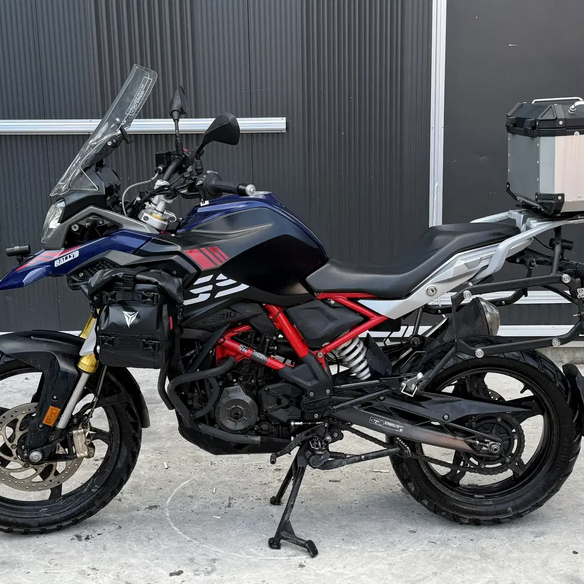 Bmw310gs/22년식 2채널블박 1만KM 신차급컨디션 판매합니다.