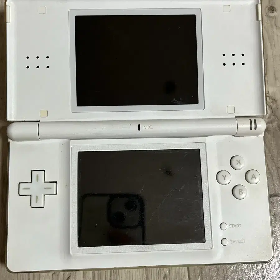 닌텐도 ds lite / 마리오카트 / 뉴슈퍼마리오 브라더스 칩