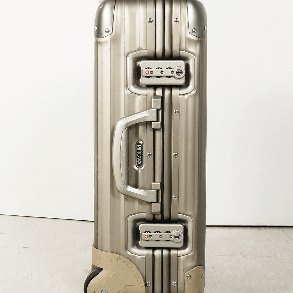 Rimowa 리모와 토파즈 골드 트롤리