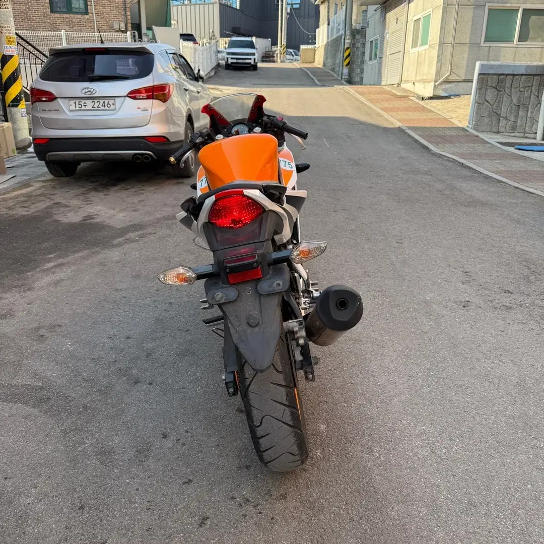 15년식 혼다 cbr300r 23000km 입문용 연습용 강추