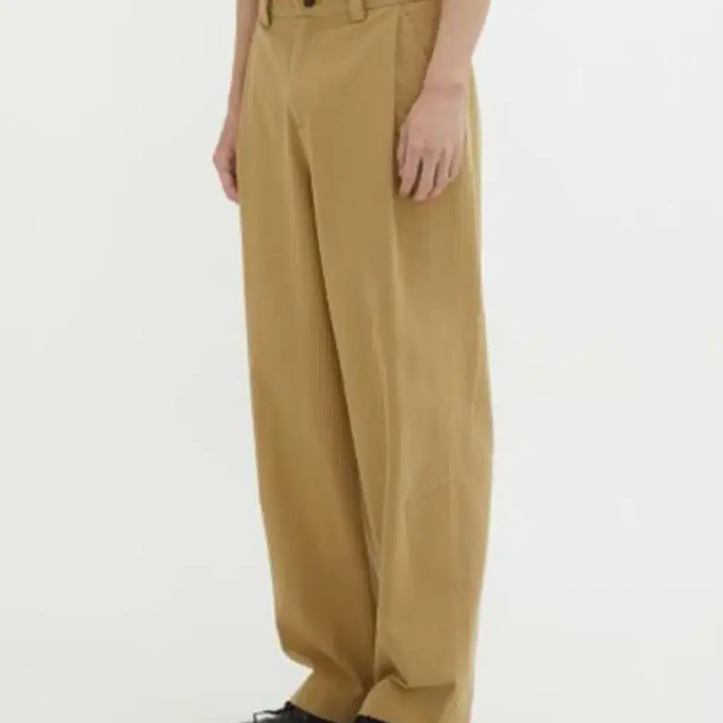 [M] 주앙옴므 pleated wide chino pants beige