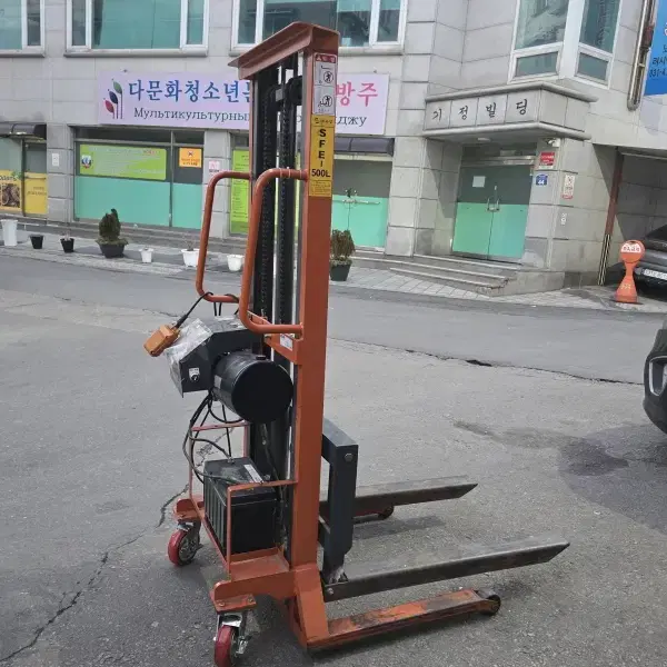 500kg 전동스테커