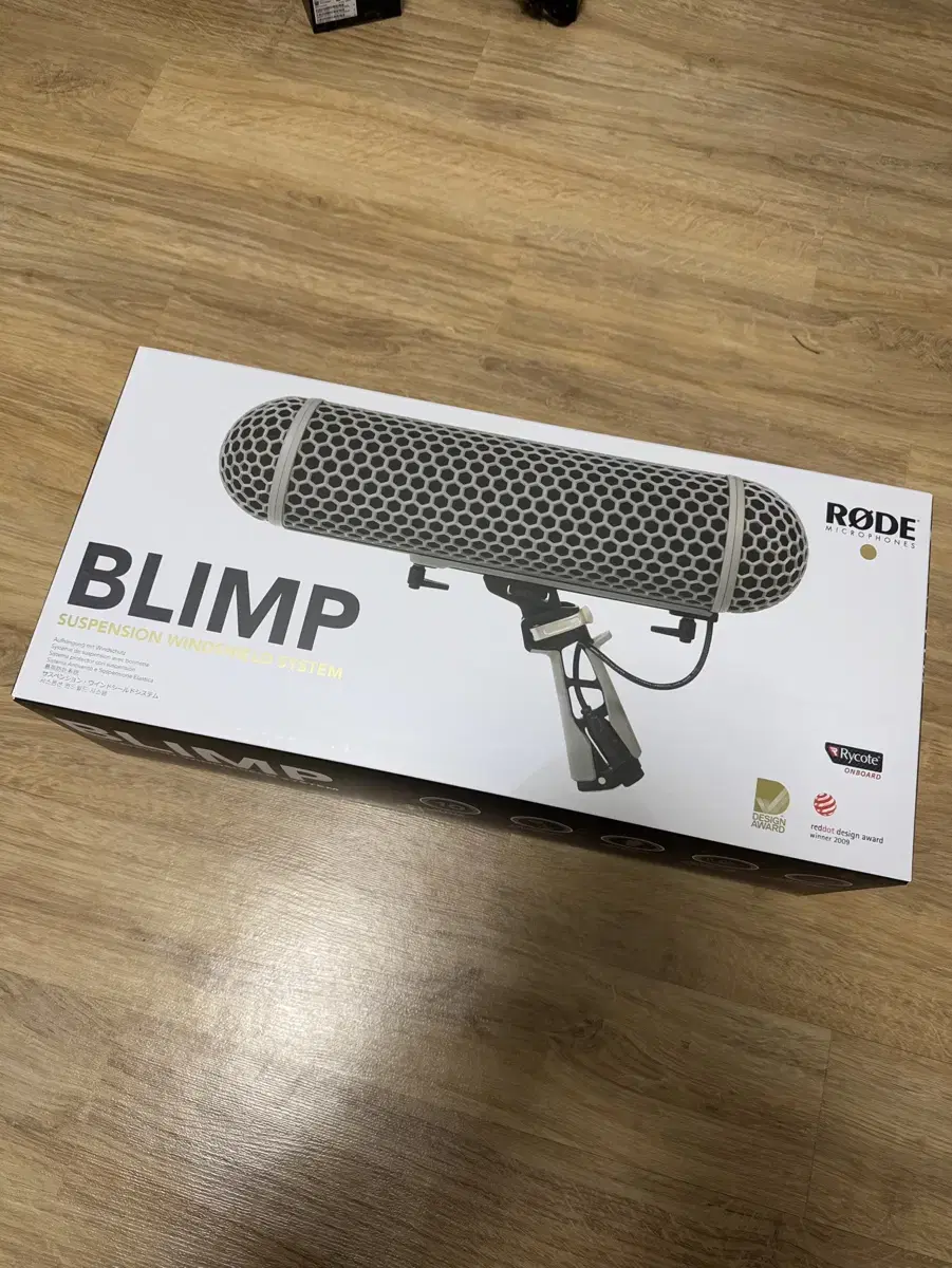 로데 Blimp 윈드실드 쇼크마운트 S급 판매합니다.