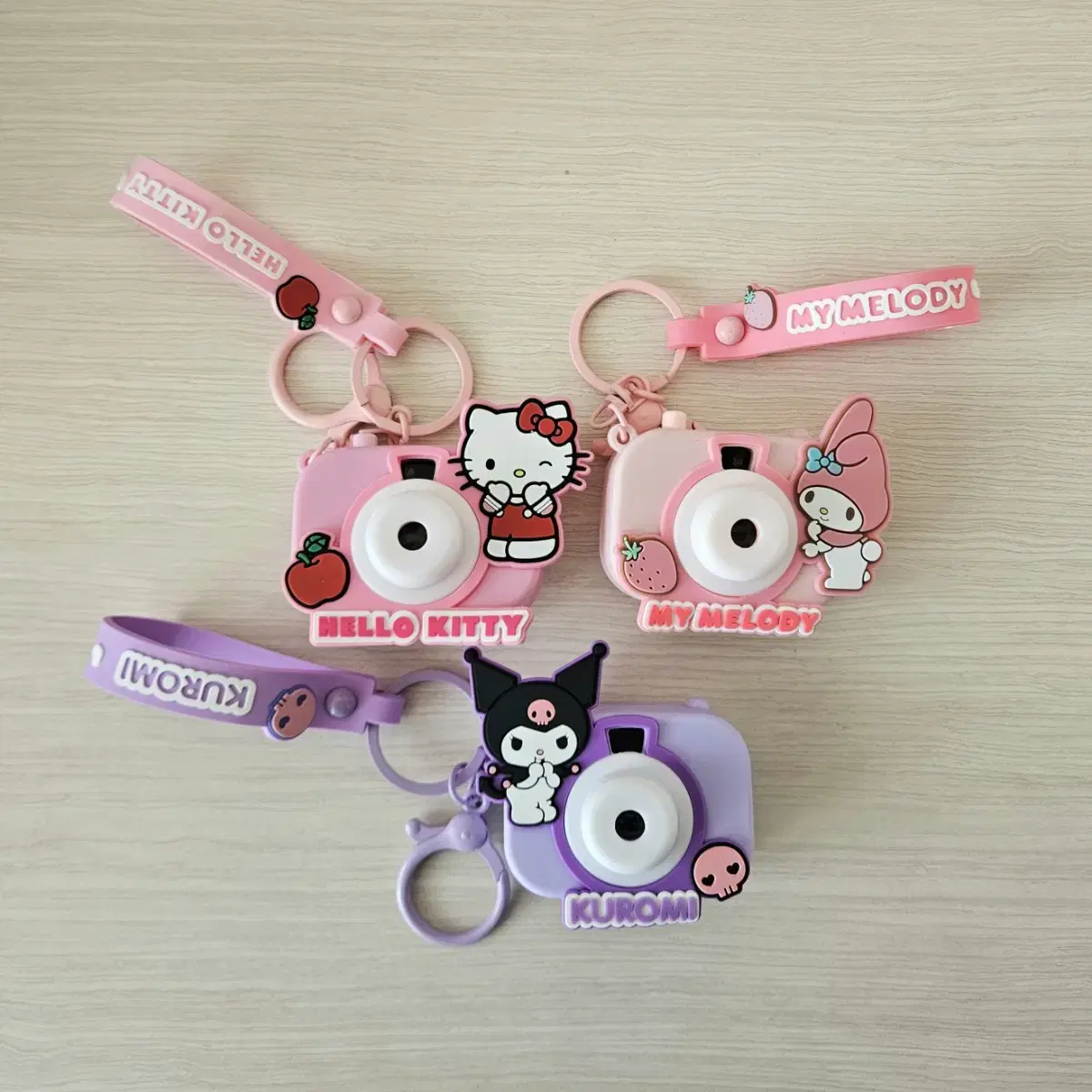 Sanrio Beam Light Camera keyring (Kuromi, Hello Kitty, My Melody)