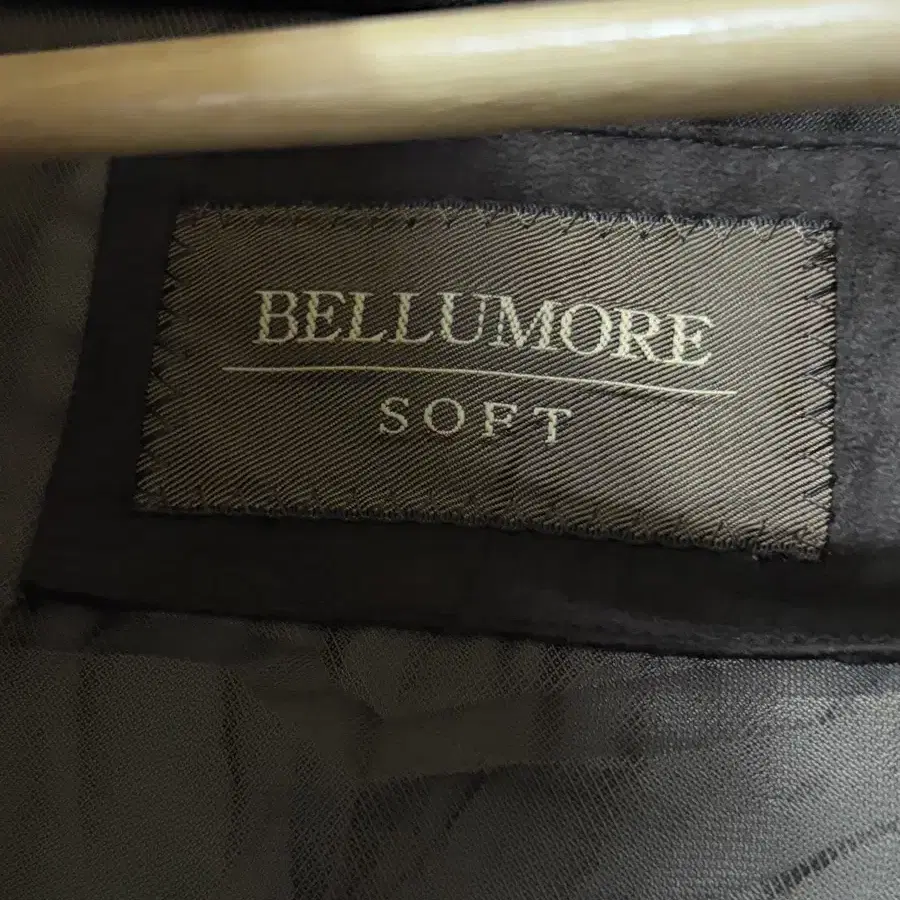 bellumore soft suede coat jacket 105size