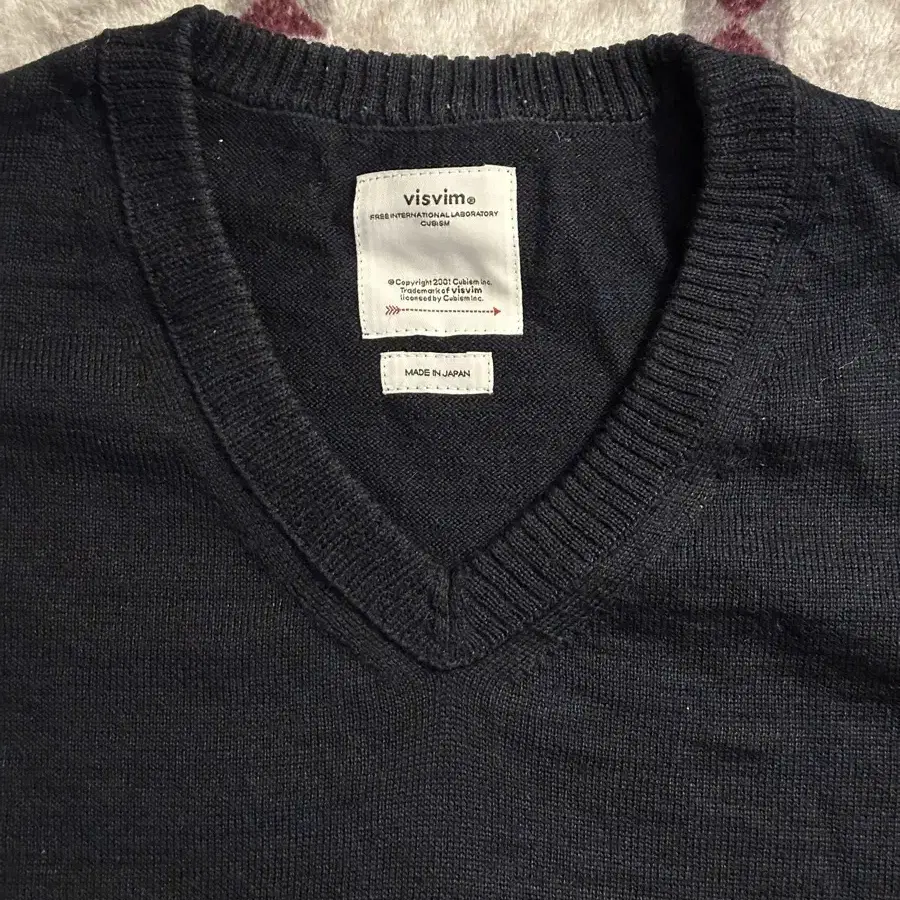 (5) visvim 24ss selmer v-neck knit 네이비