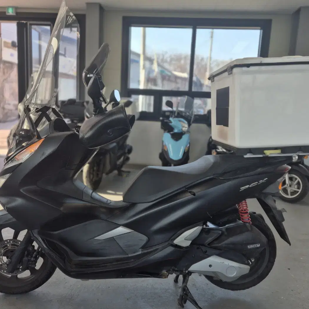 pcx125 20년 배달셋팅 판매합니다