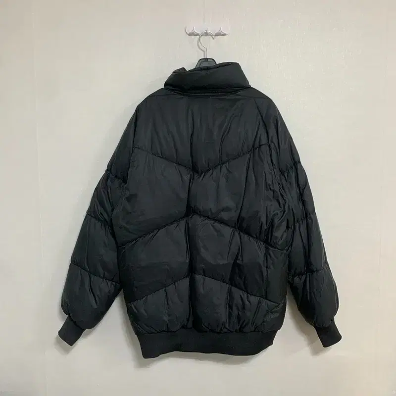 105 NIKE ACG 나이키 숏패딩