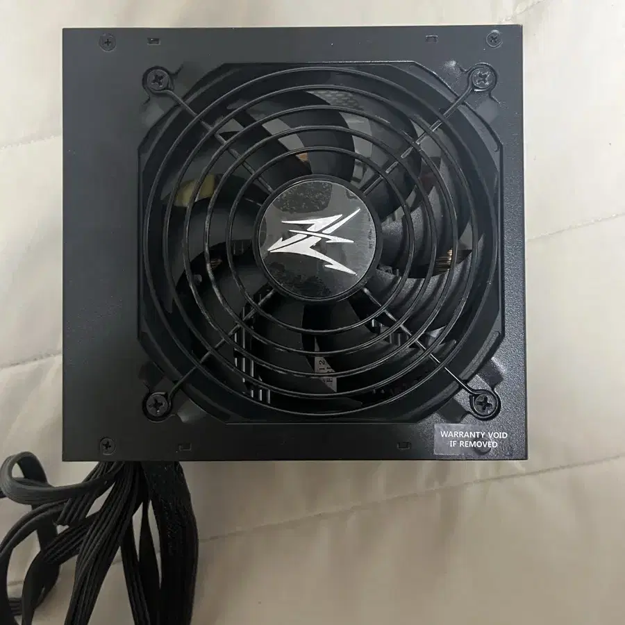 잘만 zalman megamax 700w 파워