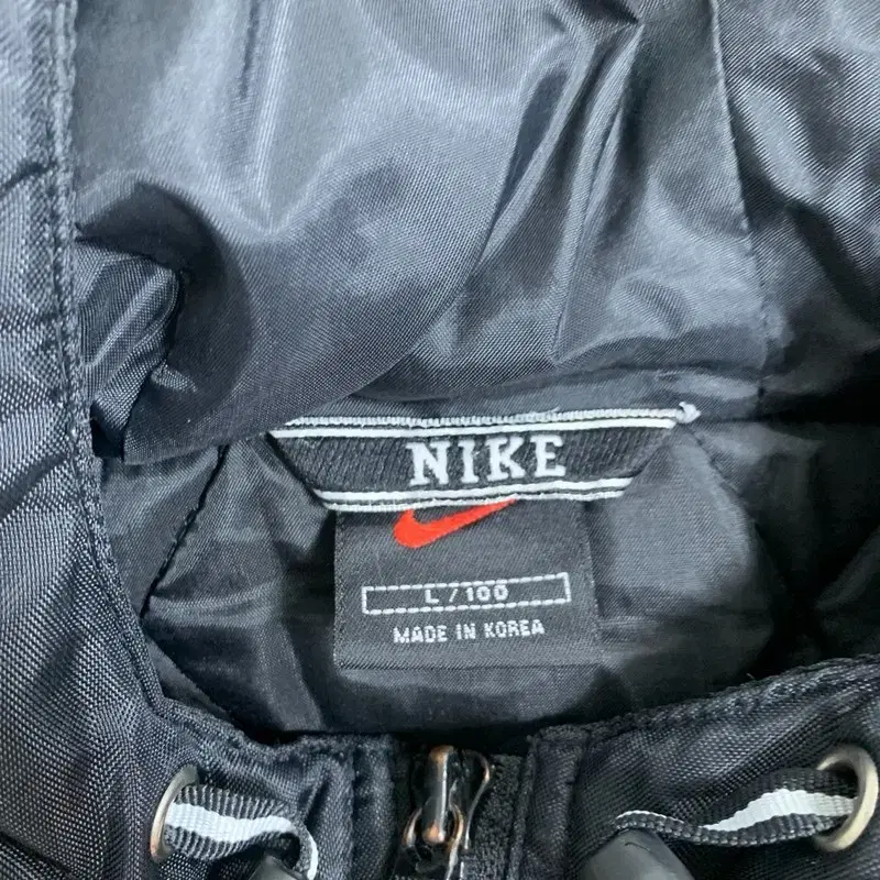 100 NIKE 나이키 올드스쿨 자켓