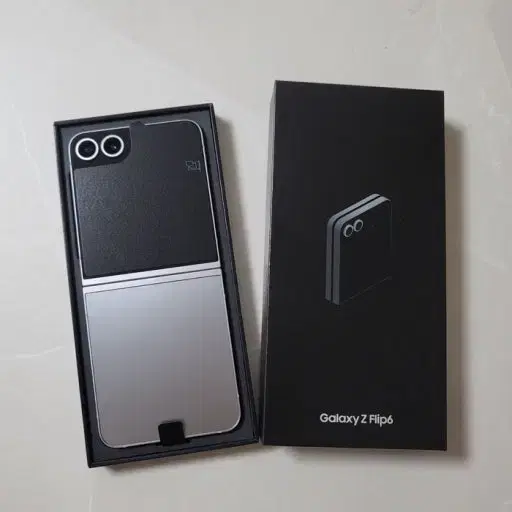 [미사용/새상품]갤럭시Z플립6 재고정리