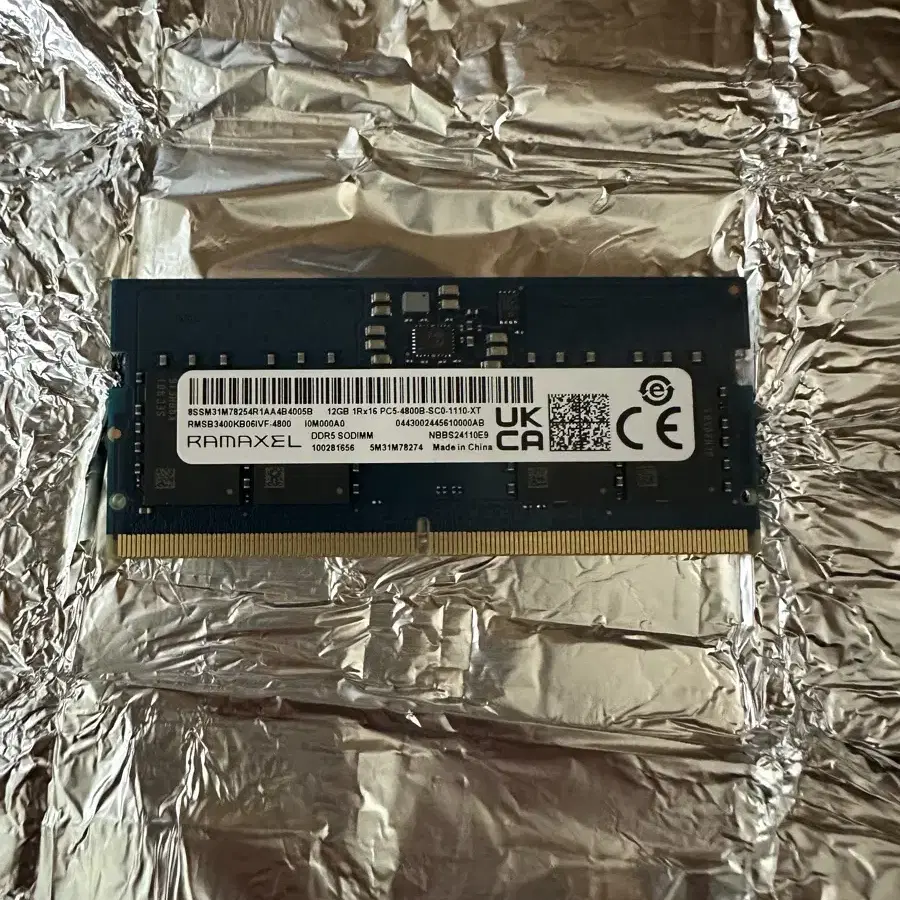 RAMAXEL DDR5 12GB 램 노트북 적출 팝니다