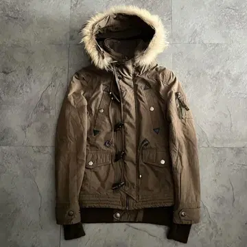 " 버팔로 Bobs"Gimmick Fur Jacket