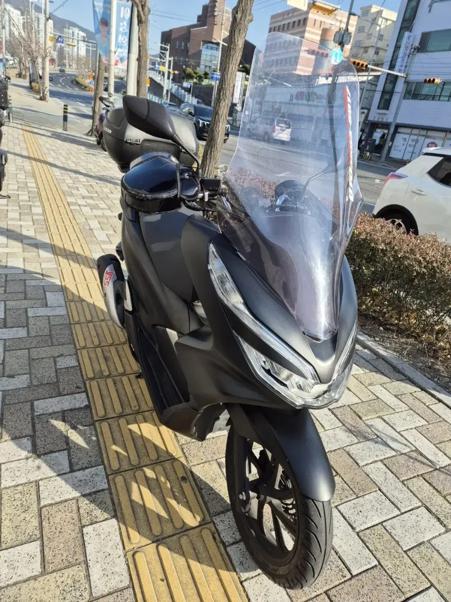 부산 2019년 PCX125 판매합니다