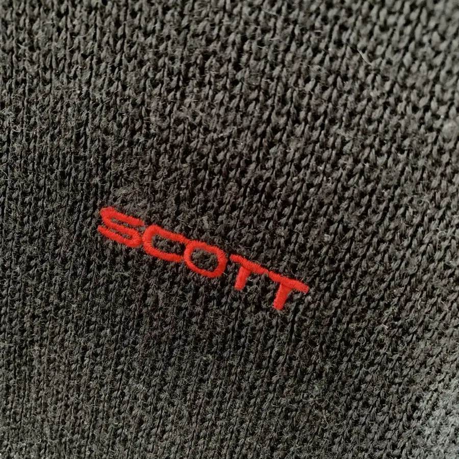 Scott 스웨터 상의 옷