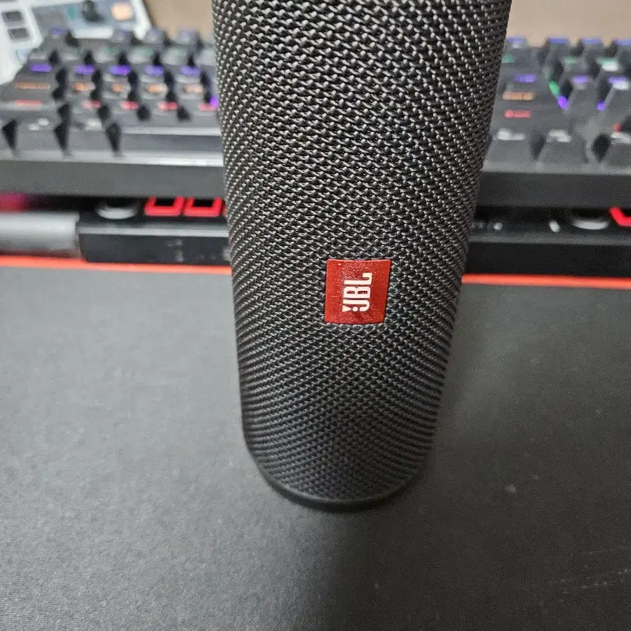 jbl flip 4