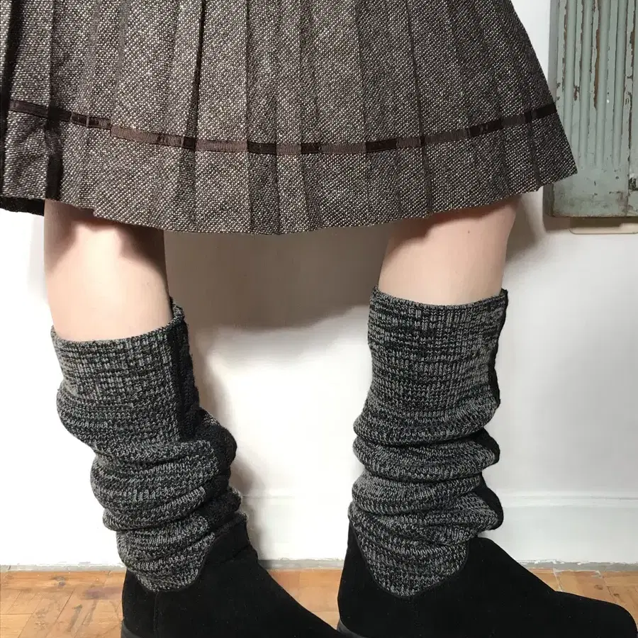 vintage knit long boots