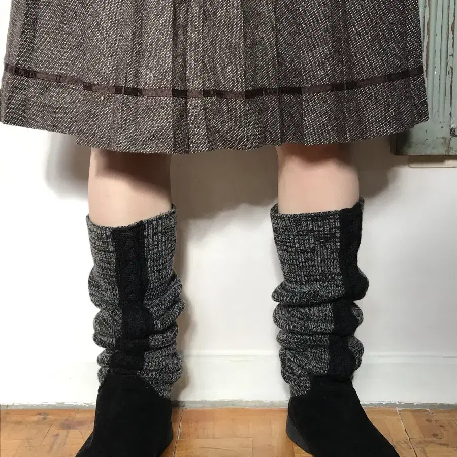 vintage knit long boots