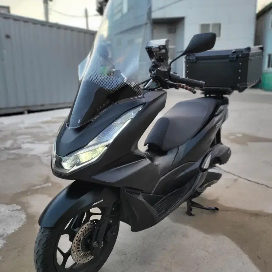 혼다 22년식 pcx125 abs 33000km