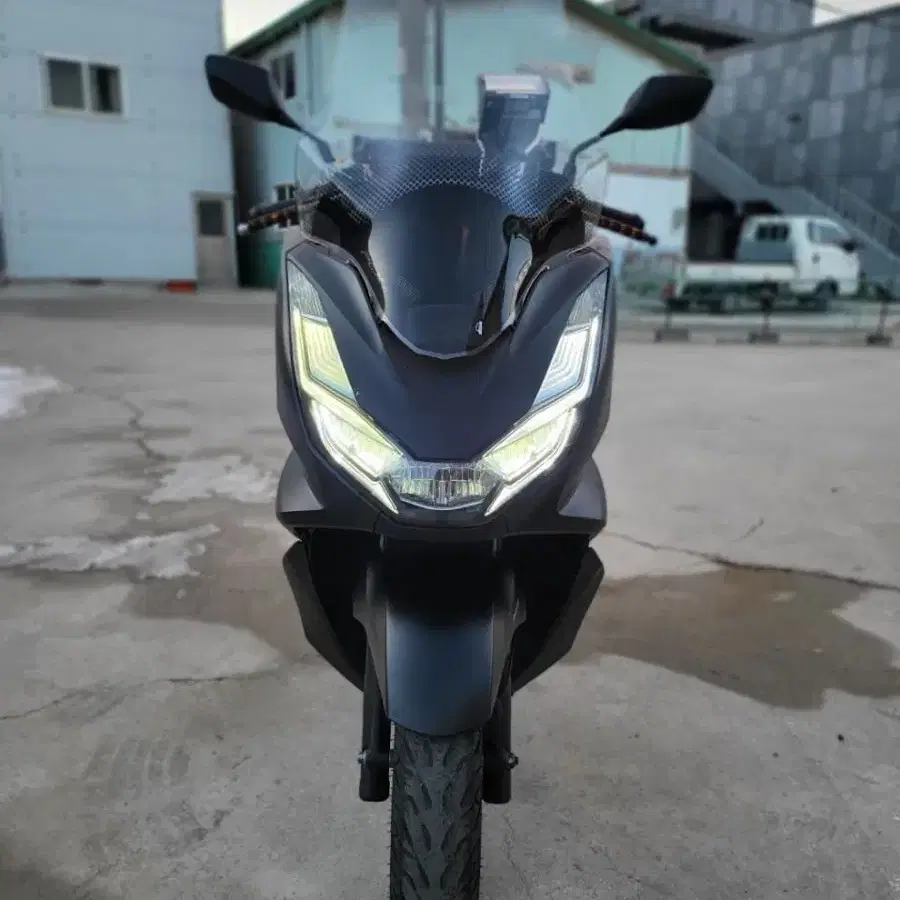 혼다 22년식 pcx125 abs 33000km