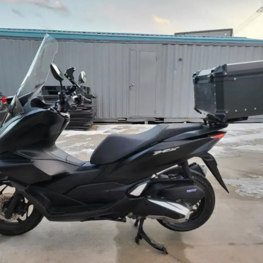 혼다 22년식 pcx125 abs 33000km