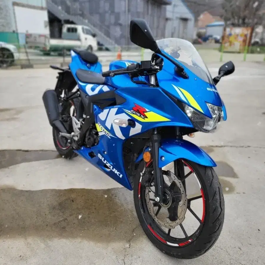 스즈키 gsxr18년식 14000km