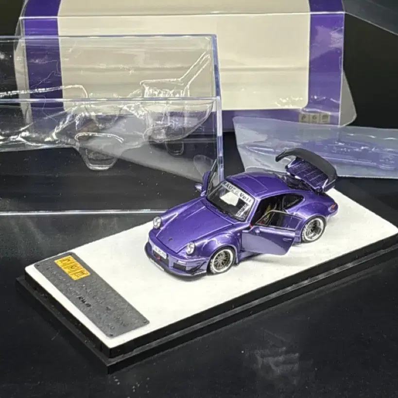 1:64 PGM 930rwb 풀오픈