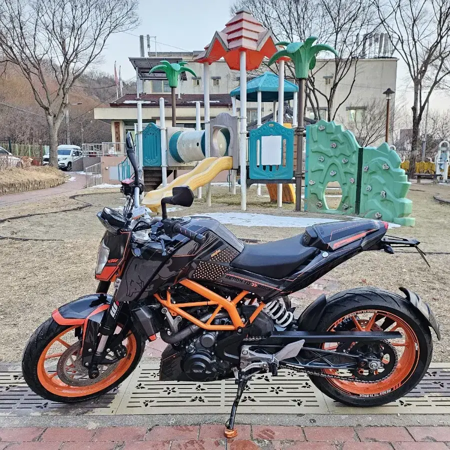 16년식 KTM 듀크390 판매합니다