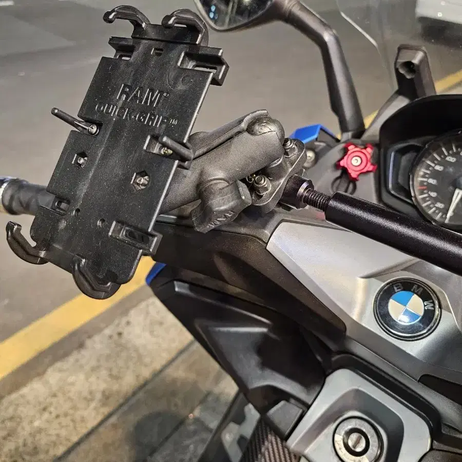 부산 14년식 bmwc600s 팝니다