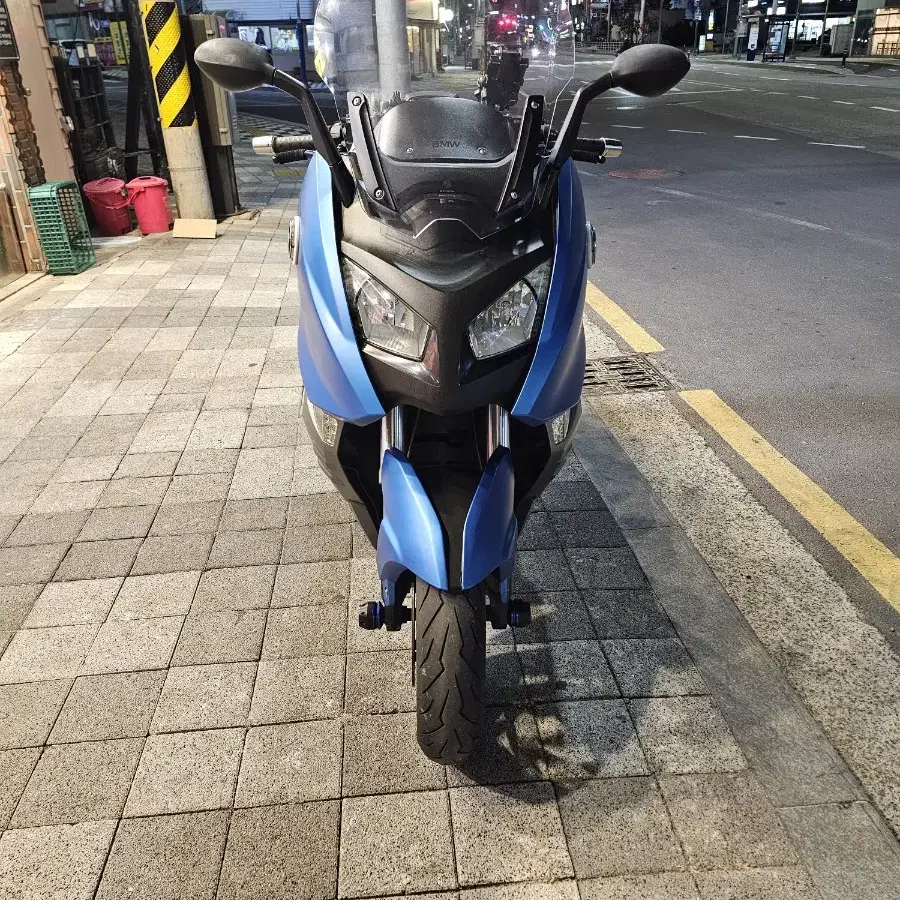 부산 14년식 bmwc600s 팝니다