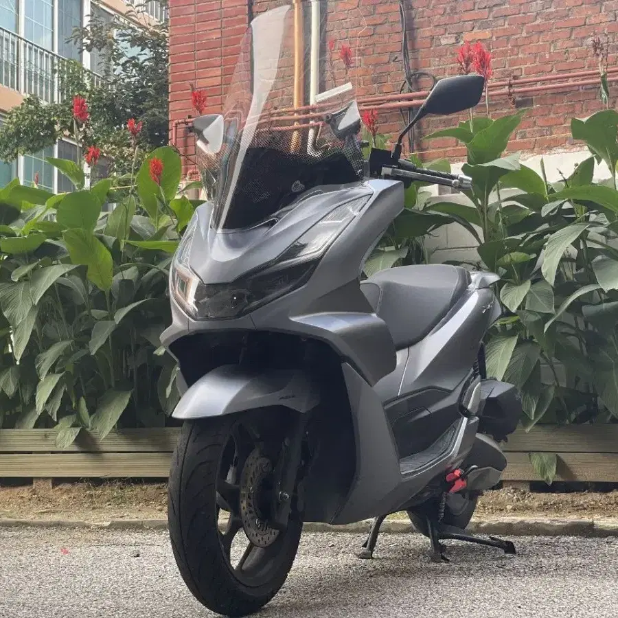 Pcx125ABS 22년식 2만키로 바이크판매