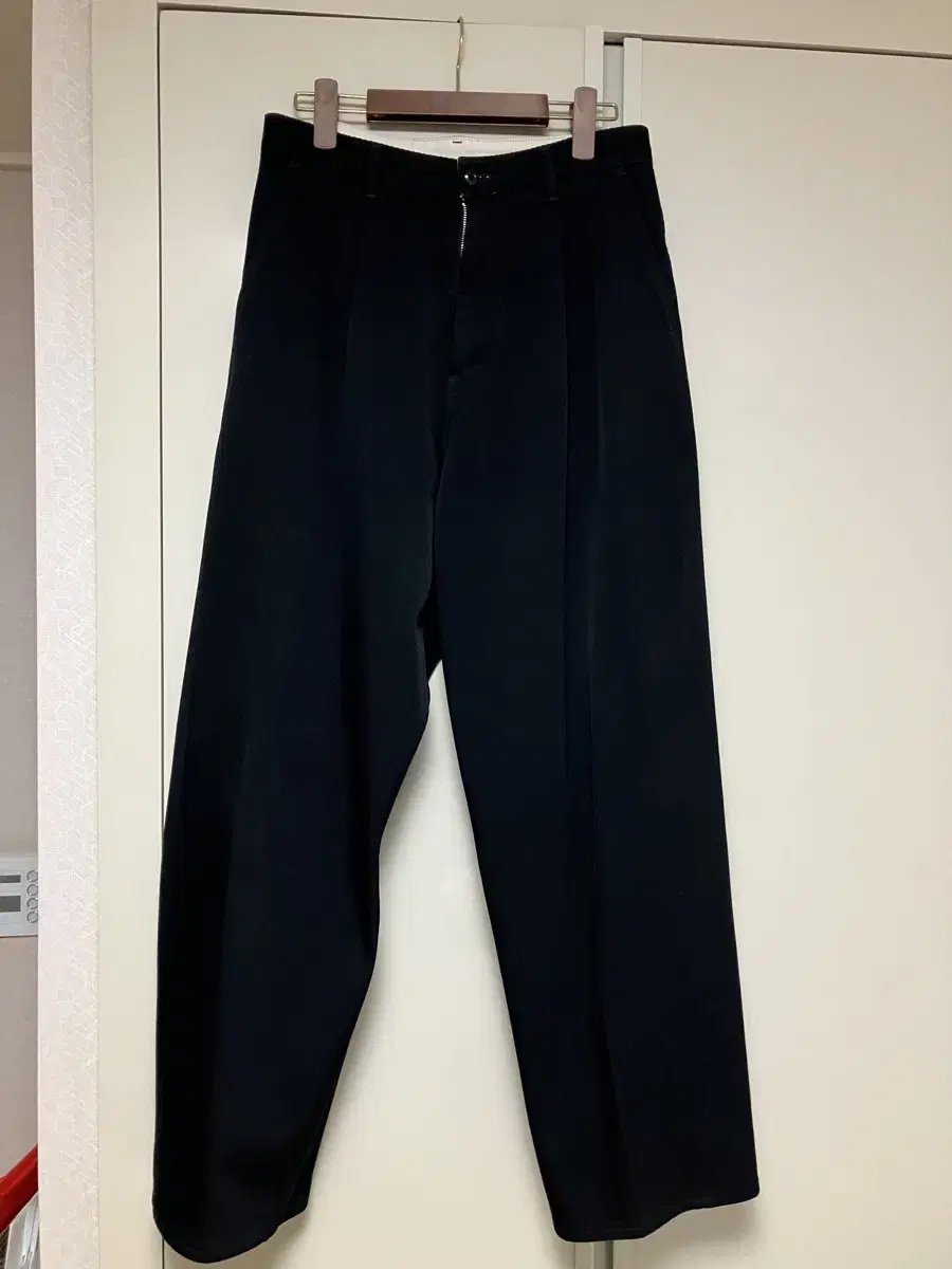 (1)Graphpaper HARD TWILL TWO TUCK PANTS