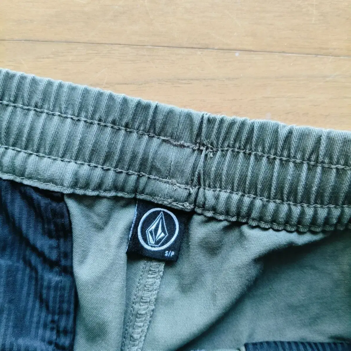 Volcom 바지