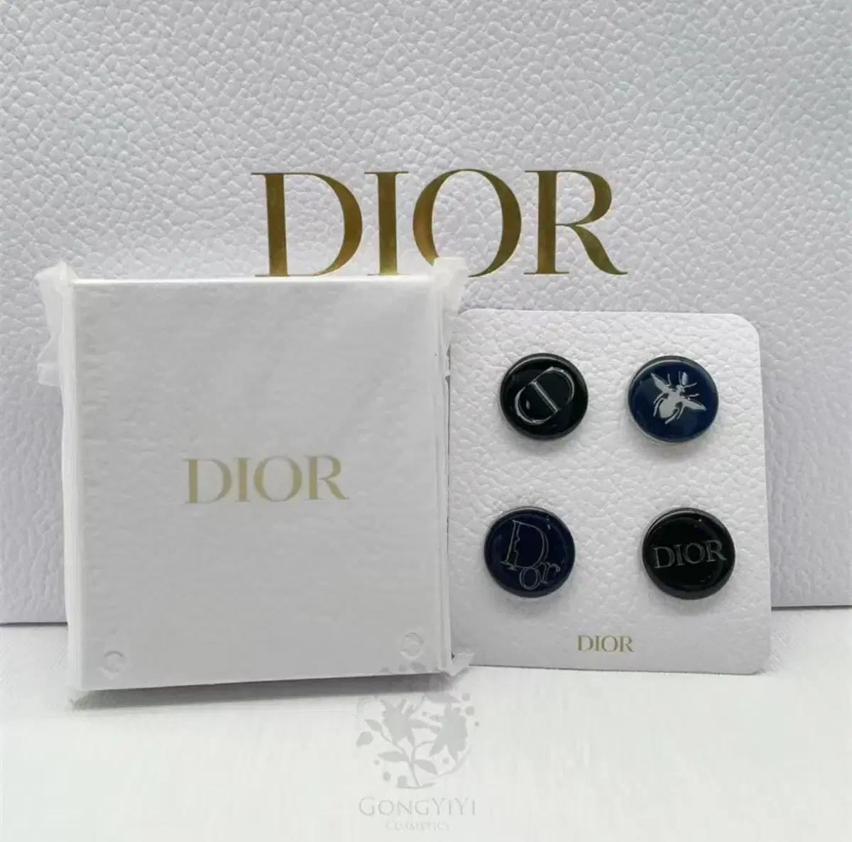 Dior brooch set