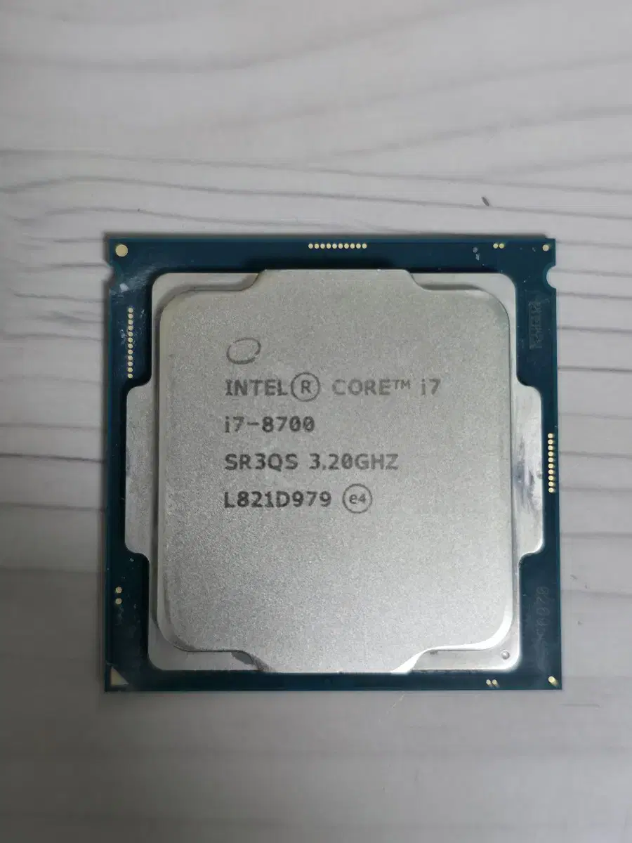 CPU) 인텔 I7-8700 (8세대 커피레이크) 팝니다.