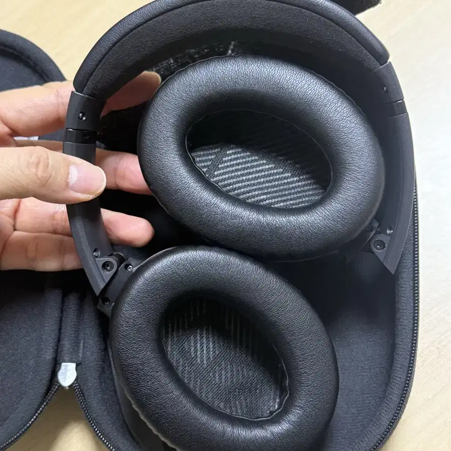 Boss QC35 ll