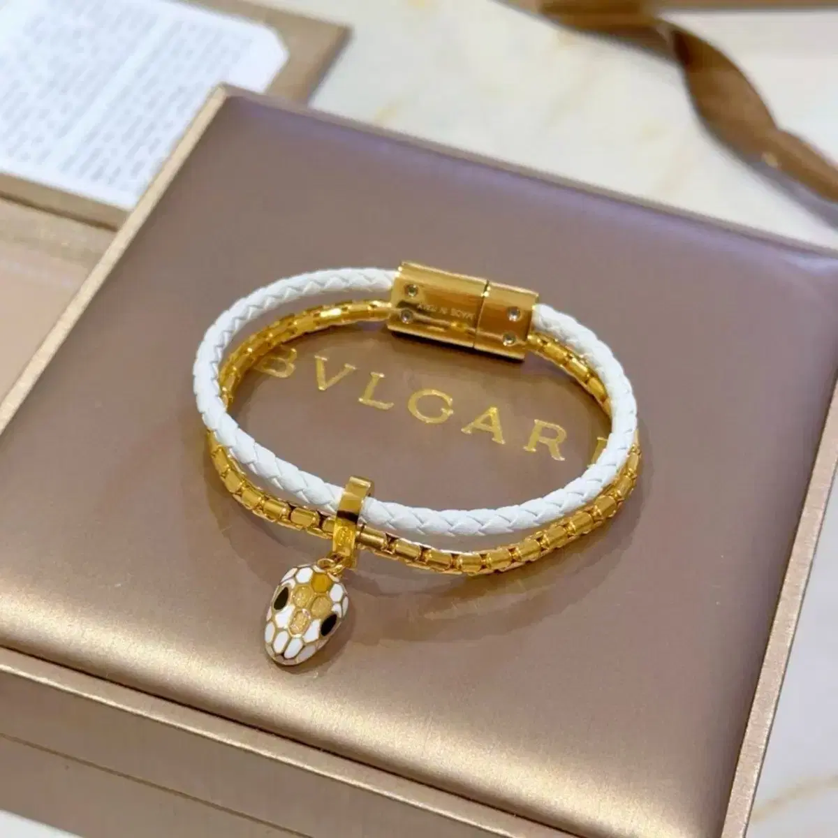 BVLGARI 블가리 뱀 머리 더블 레이어 팔찌