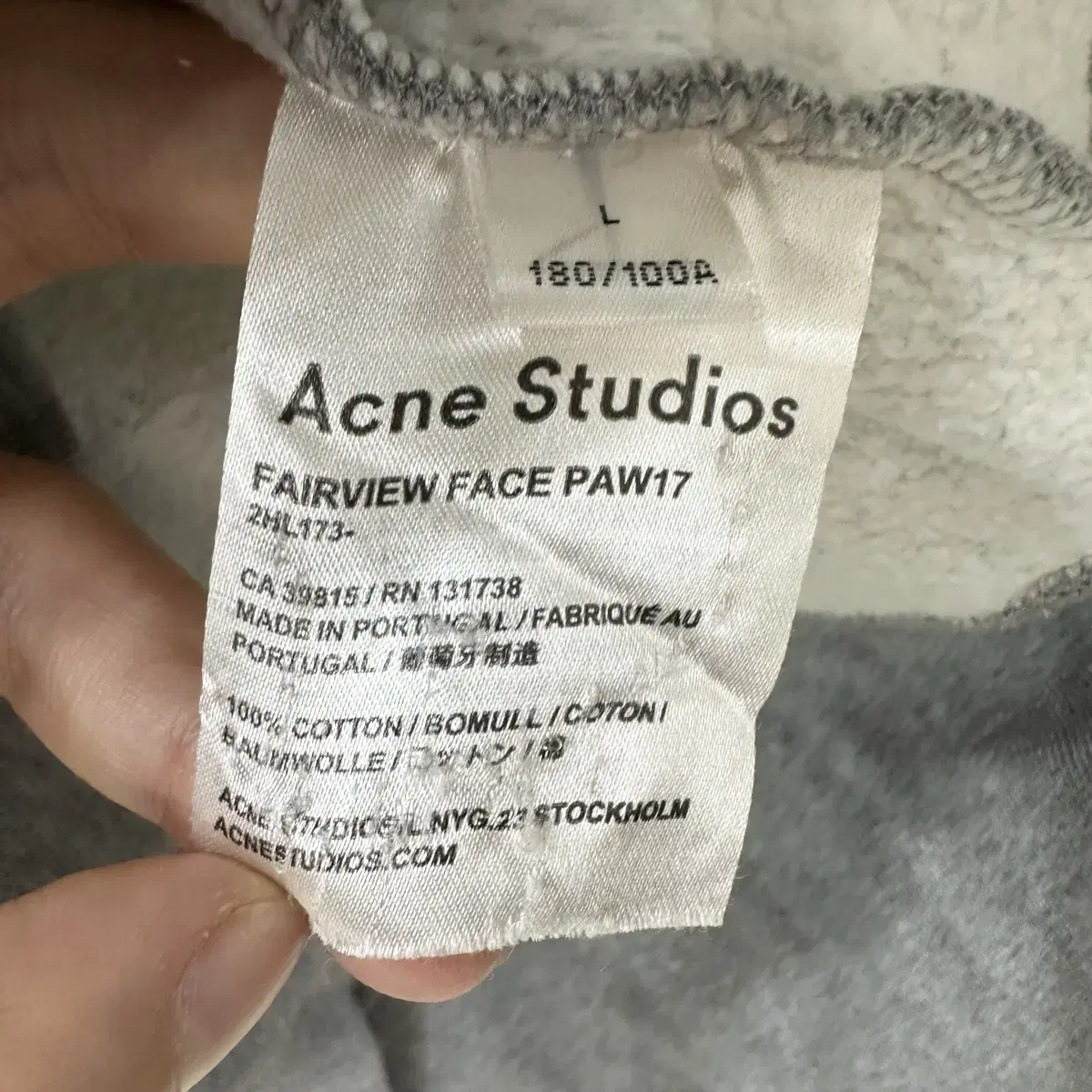 Acne studios 페어뷰 맨투맨 L