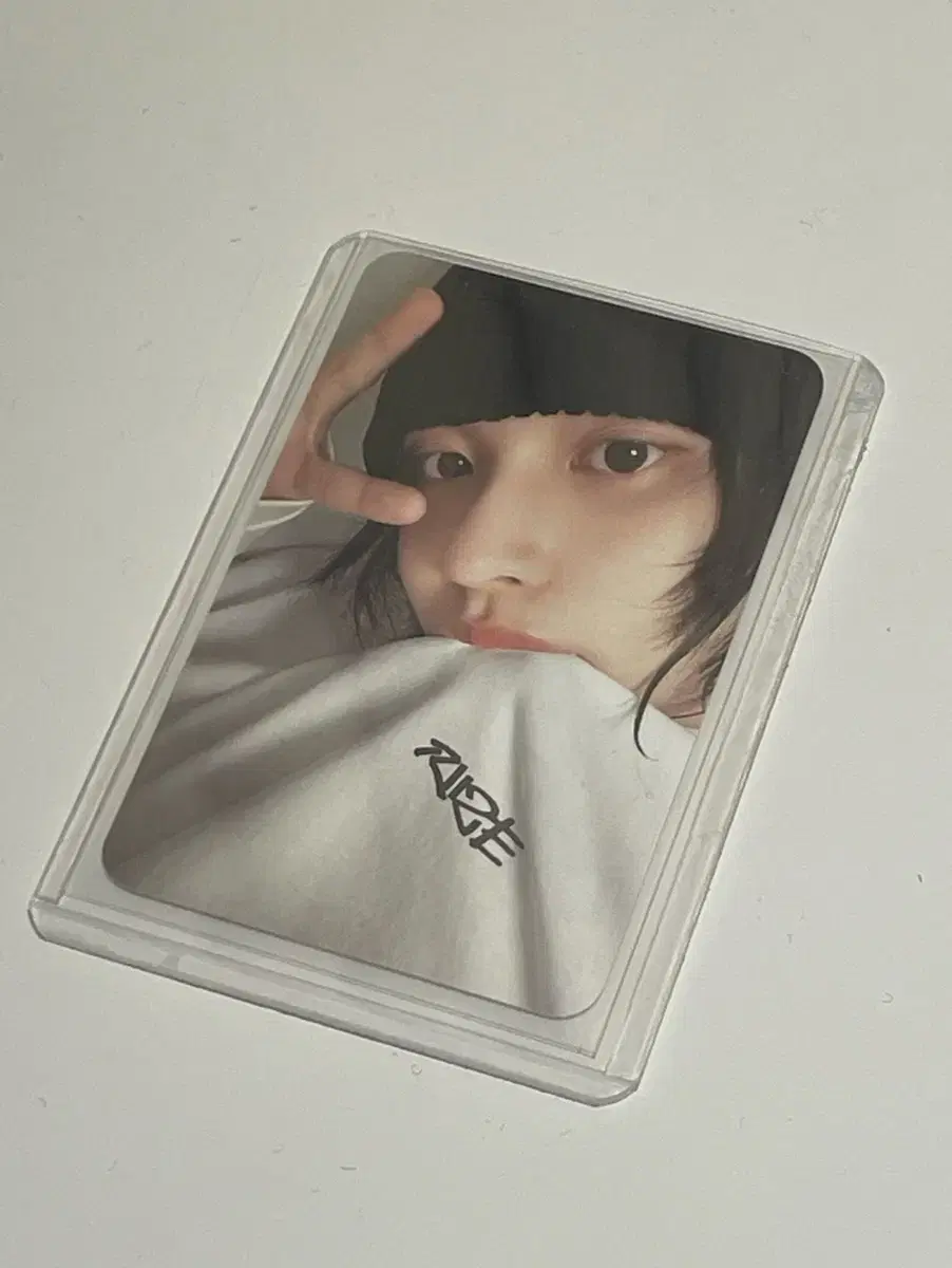 Rize wonbin Valentine md Sleeve Photocard