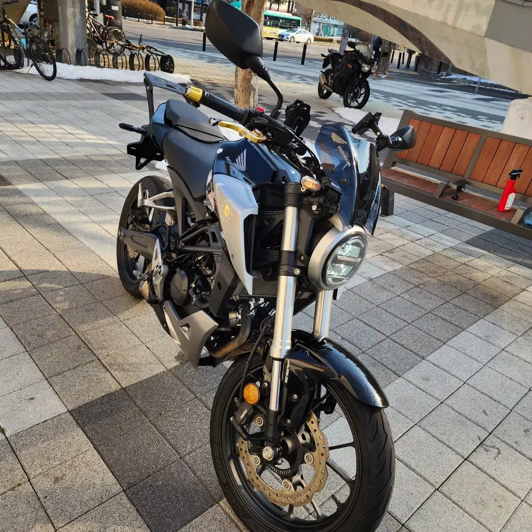 [혼다]cb125r ABS 무사고 논슬립 무꿍 상태 좋음